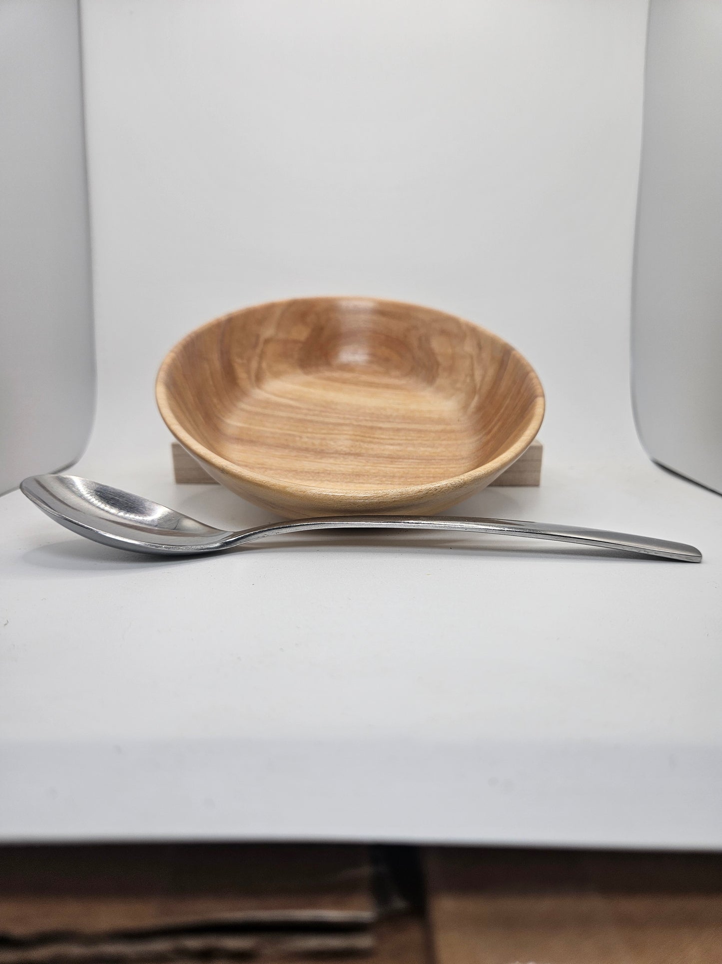 Pine Wood Bowl – 5¾" Wide × 1¼" Tall | Naturally Finished with Oil & Wax