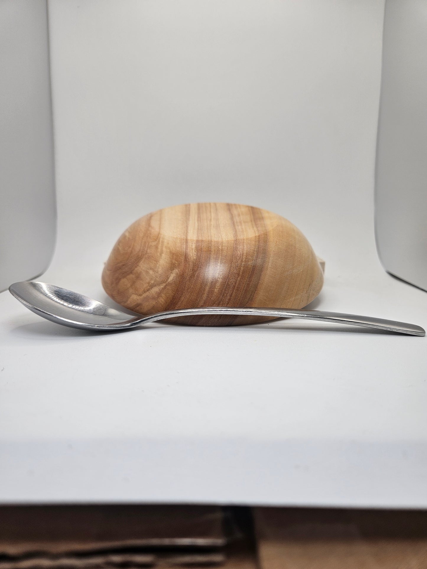 Pine Wood Bowl – 5¾" Wide × 1¼" Tall | Naturally Finished with Oil & Wax