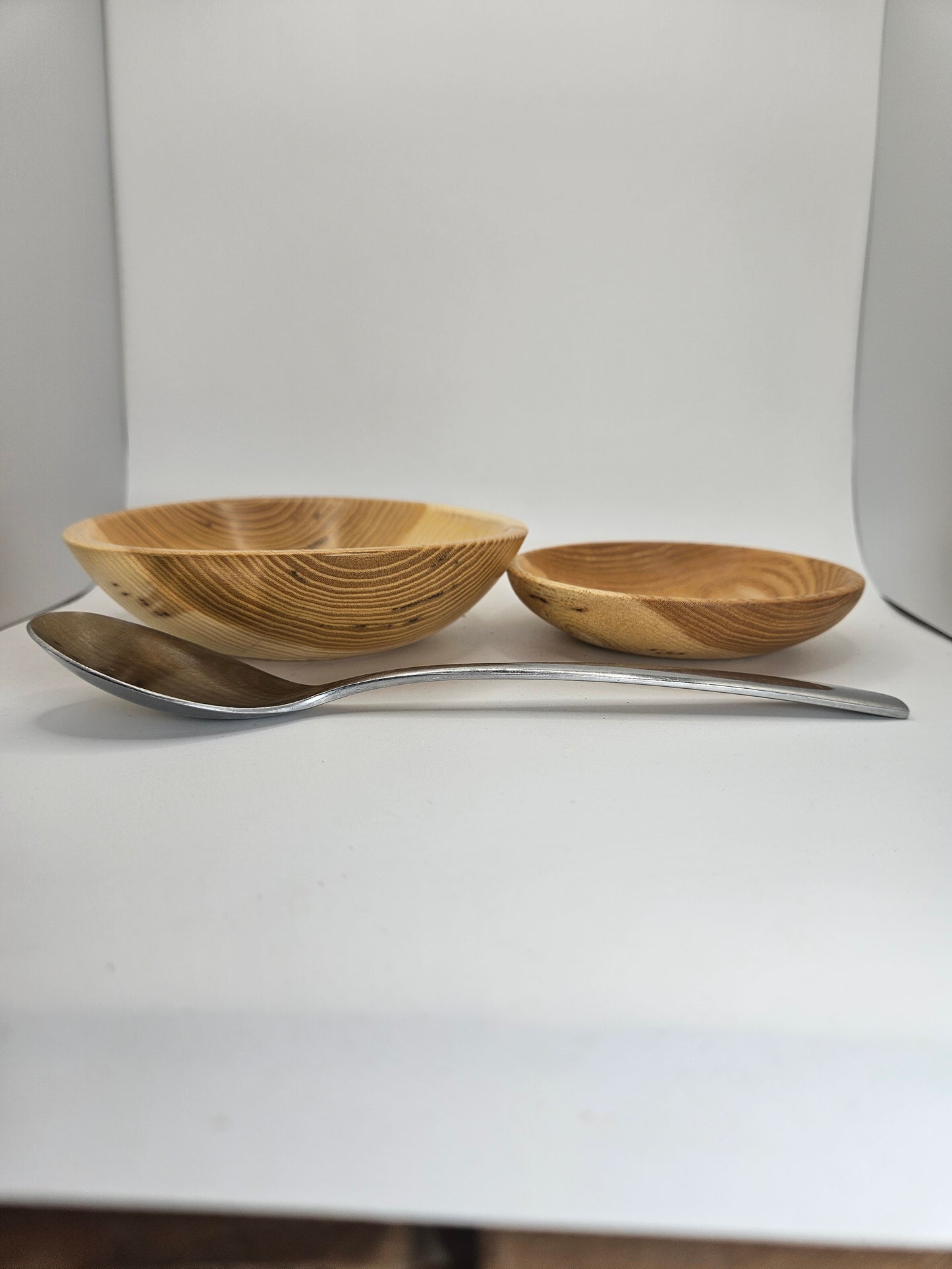 Poplar Wood Bowls – Set of 2 Small Bowls